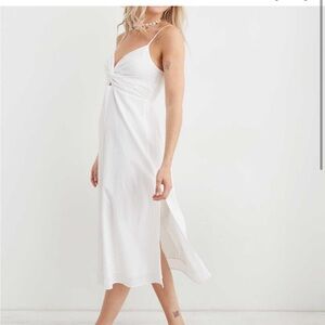 Elegant White Midi Dress